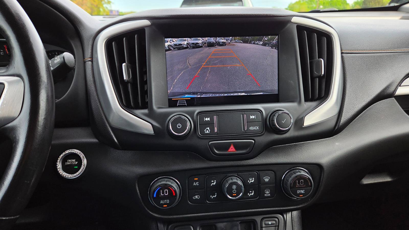 Used 2021 GMC Terrain SLT FWD image 33