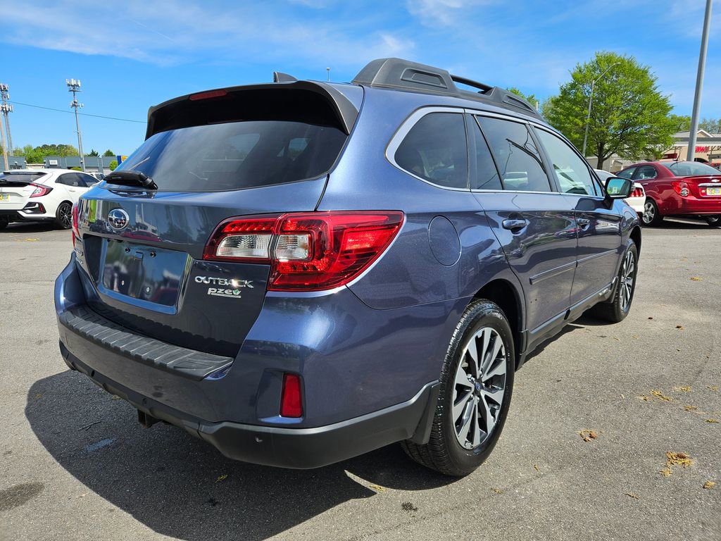 Used 2017 Subaru Outback 2.5i Limited AWD/4WD image 5