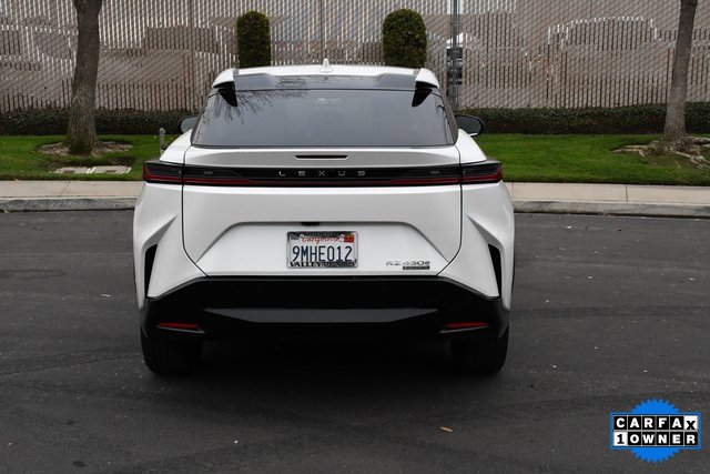 Used 2024 Lexus RZ 450e Premium image 5