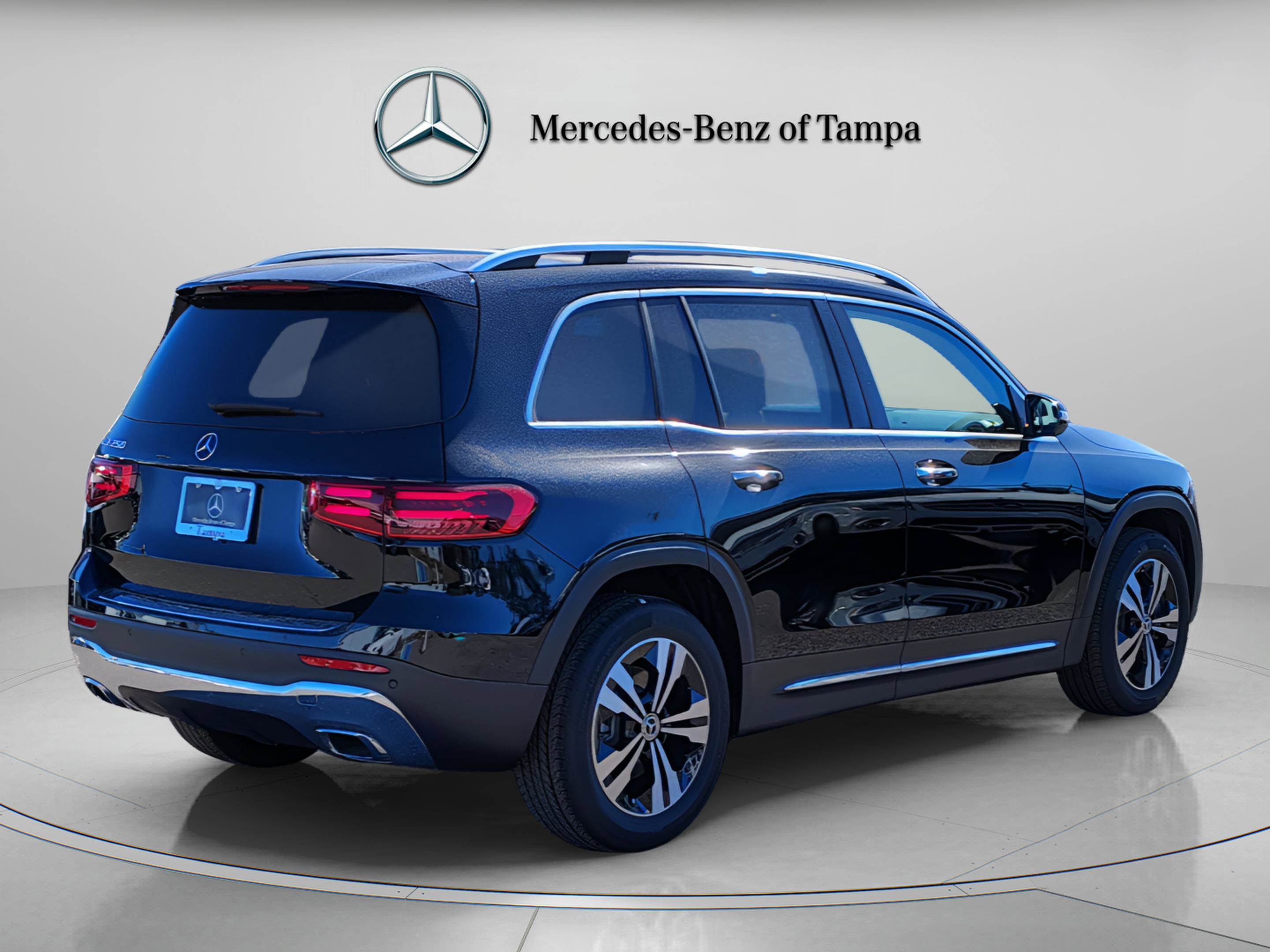 Certified 2026 Mercedes-Benz GLB 250 image 4