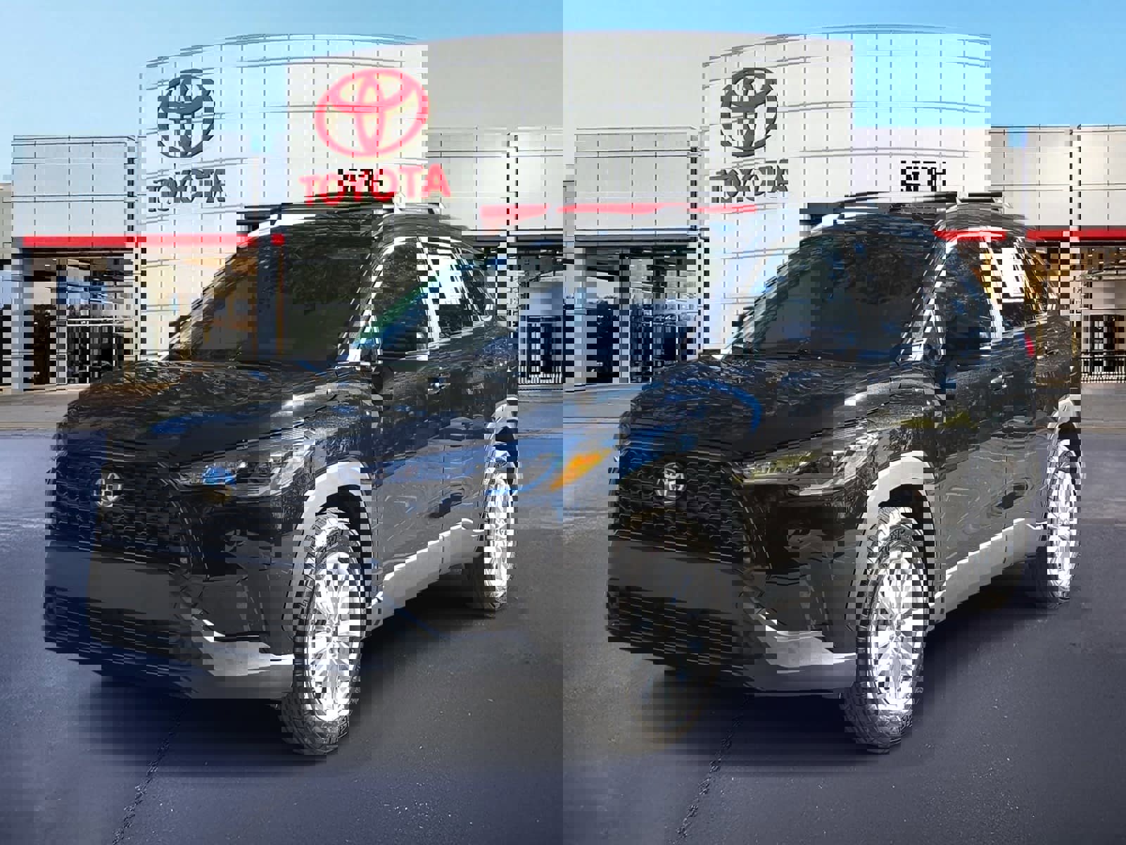 Used 2023 Toyota Corolla Cross LE