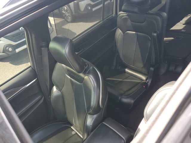 Certified 2021 Jeep Grand Cherokee L Overland w/ Luxury Tech Group IV image 36