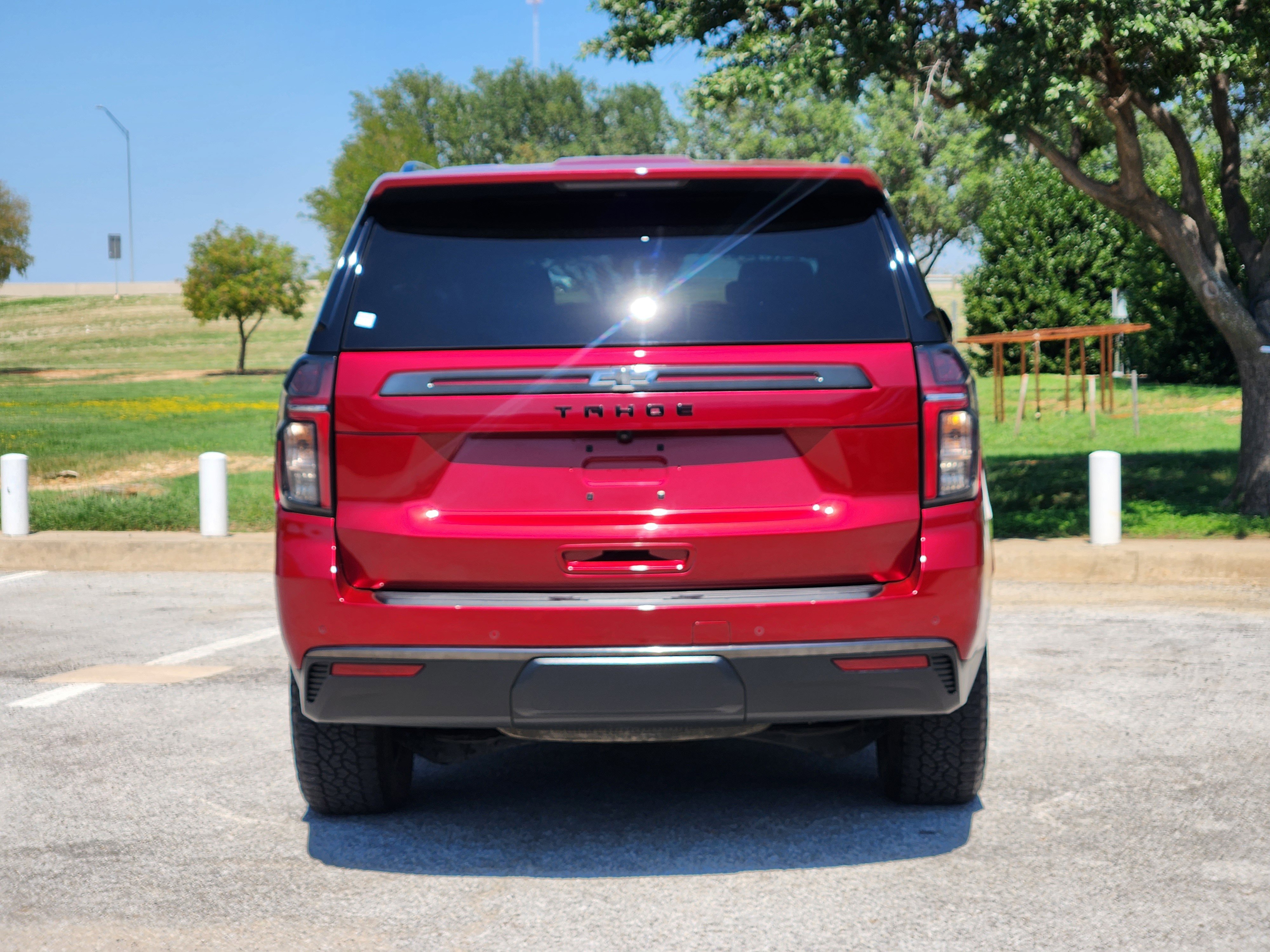 Certified 2022 Chevrolet Tahoe Z71 w/ Luxury Package image 6