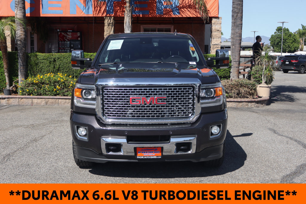 Used 2015 GMC Sierra 2500 Denali w/ Duramax Plus Package AWD/4WD image 3