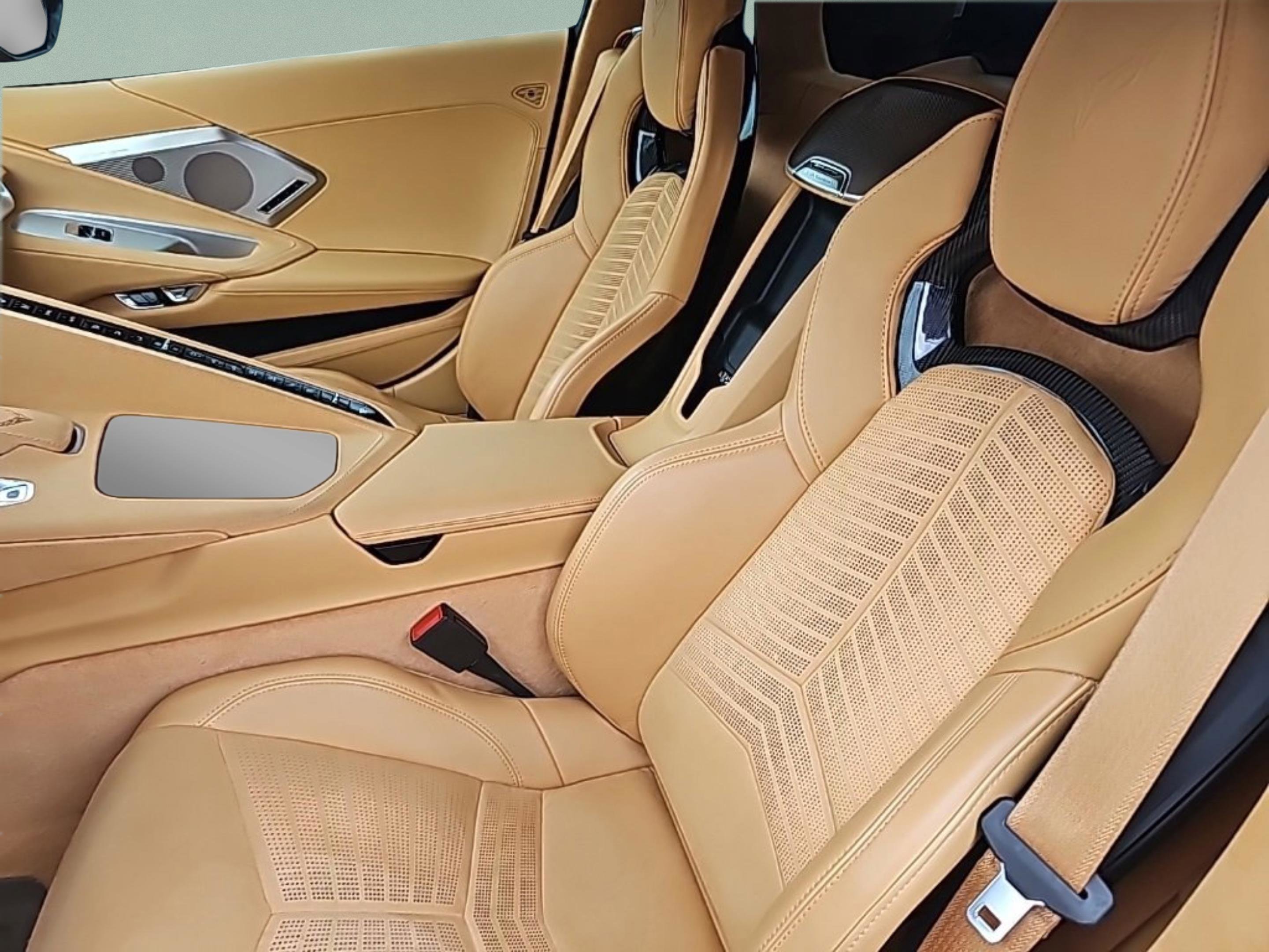 Used 2024 Chevrolet Corvette Stingray w/ Z51 Performance Package image 18