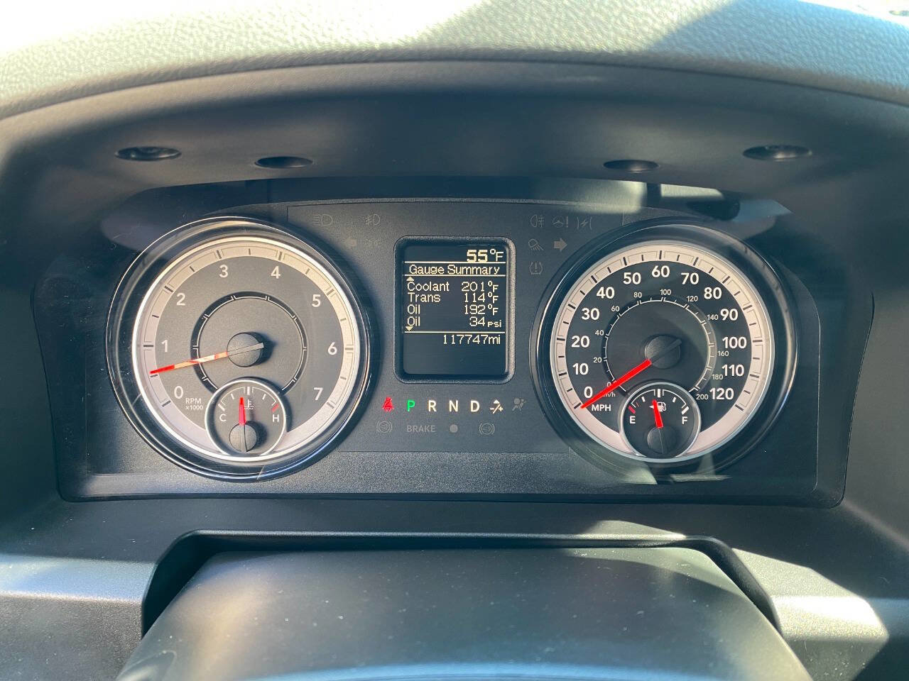 Used 2018 RAM 1500 Tradesman w/ Chrome Appearance Group image 14