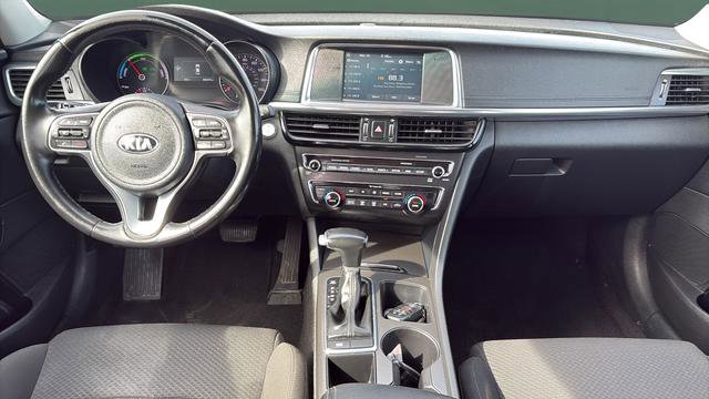 Used 2017 Kia Optima Premium image 21