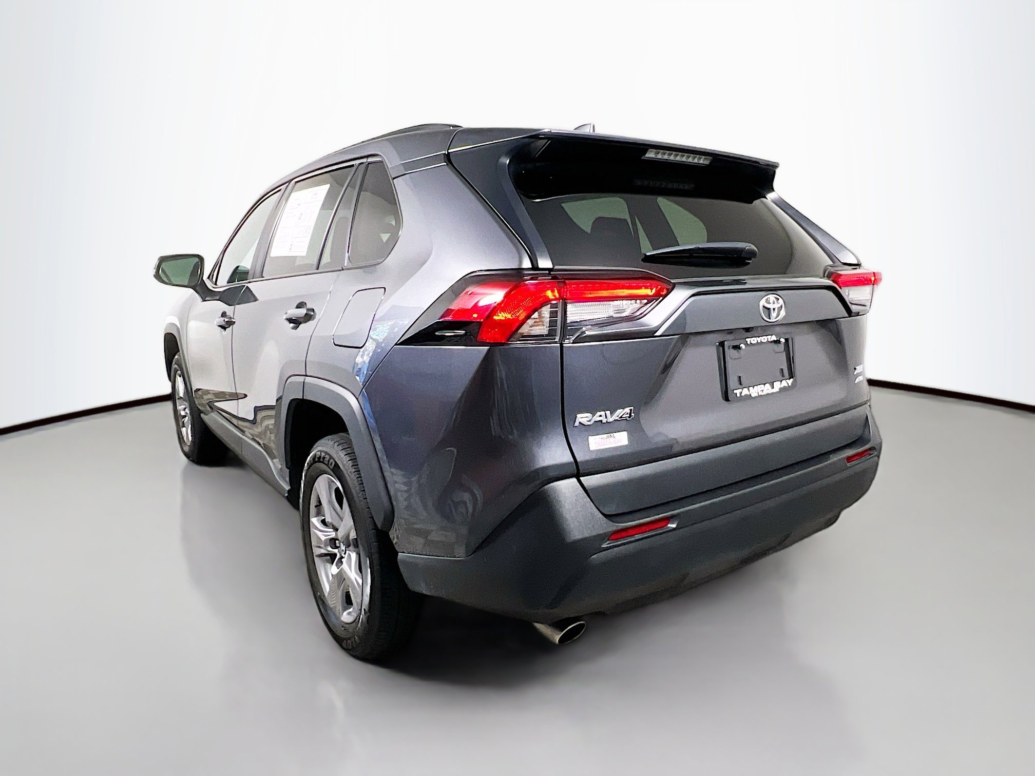 Used 2025 Toyota RAV4 XLE image 8