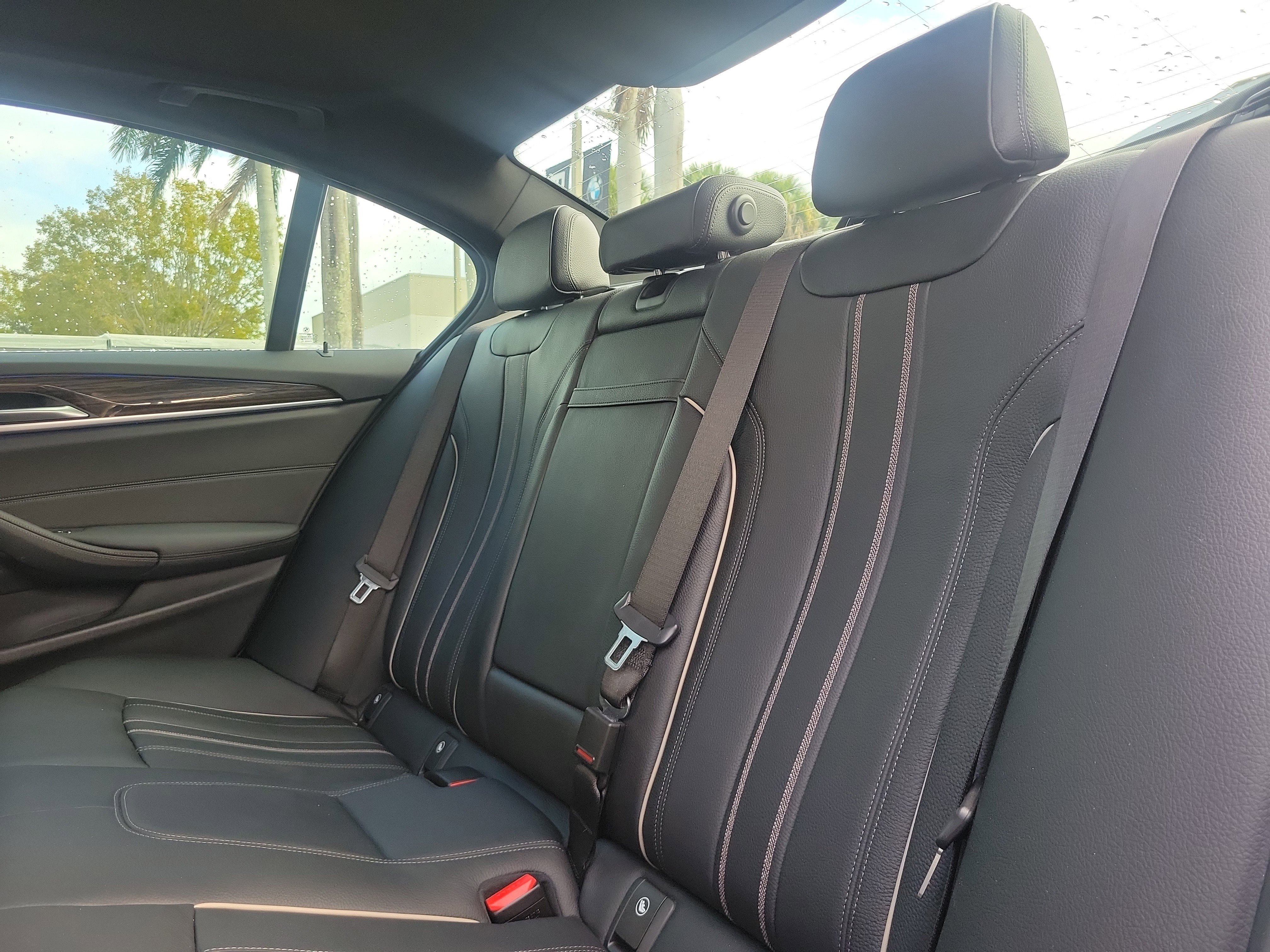 Used 2021 BMW 540i w/ Convenience Package image 10