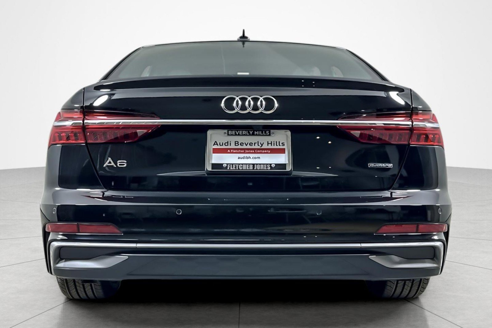 Used 2025 Audi A6 3.0T Premium image 4