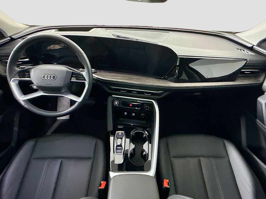 Certified 2025 Audi Q5 Premium Plus w/ Premium Plus AWD/4WD image 13