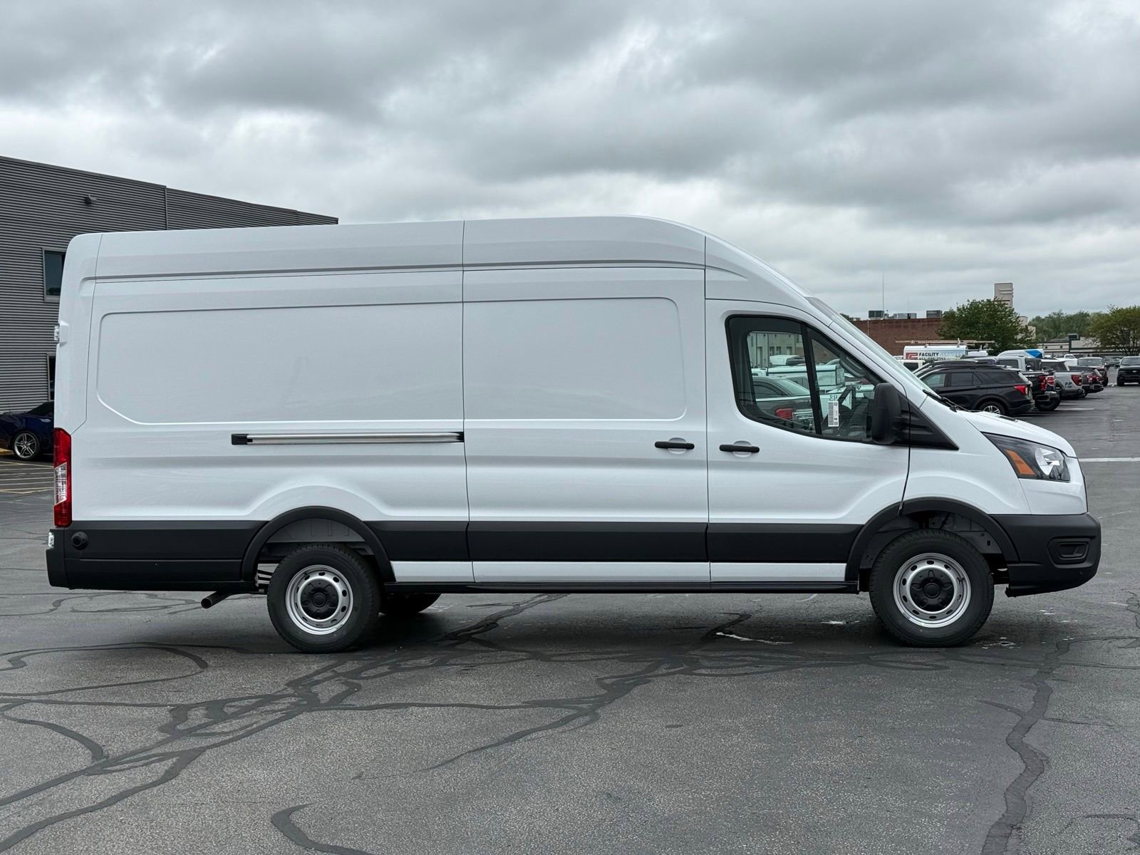 New 2026 Ford Transit 250 148 High Roof Extended RWD image 7