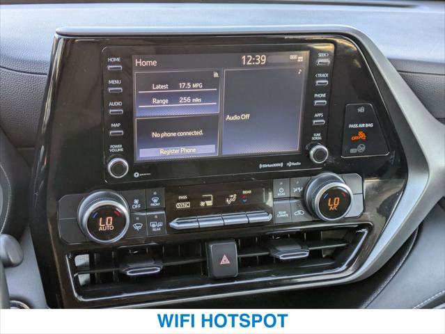 Used 2022 Toyota Highlander LE image 17