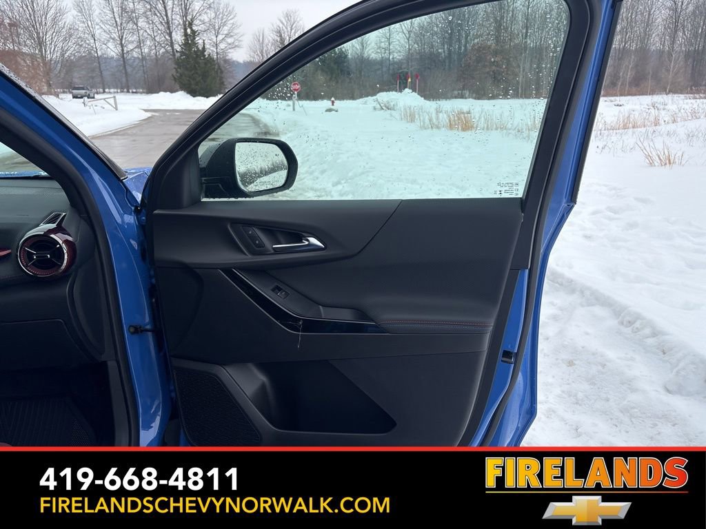 New 2026 Chevrolet Equinox RS w/ Convenience Package III image 39