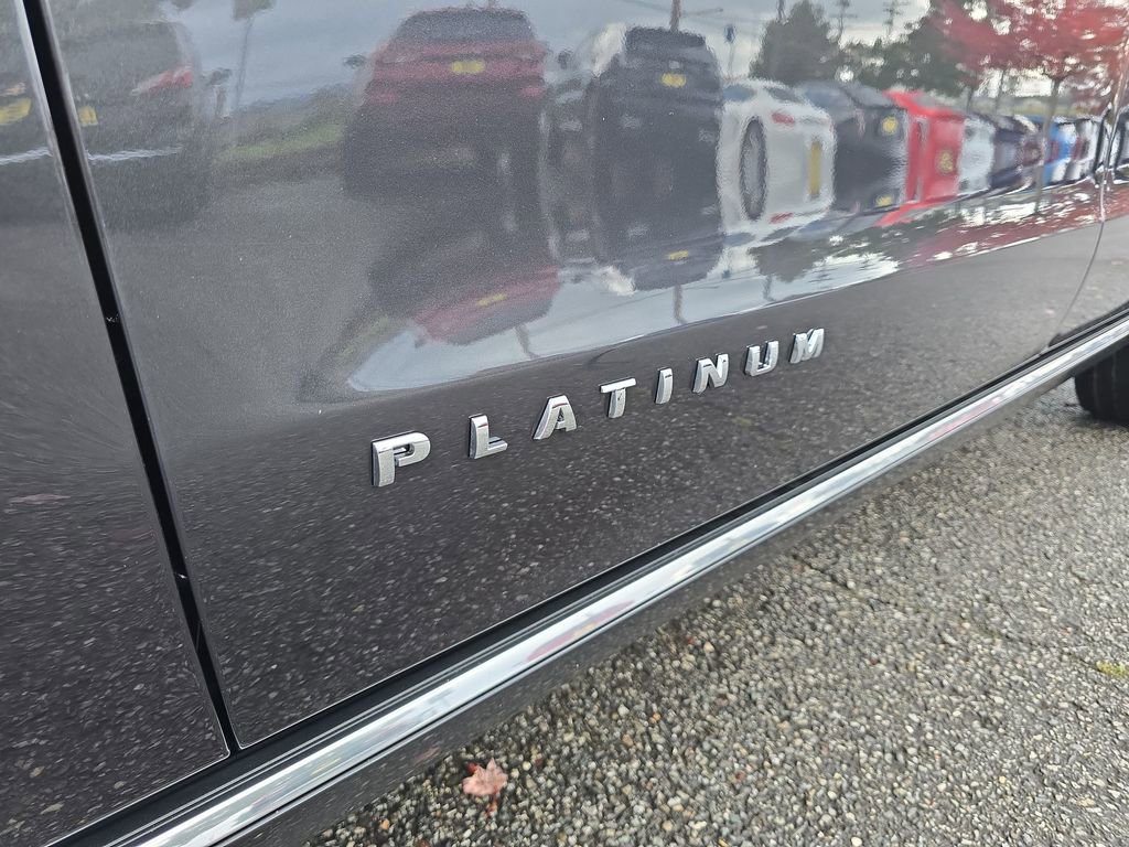 Used 2024 Ford Expedition Max Platinum image 40