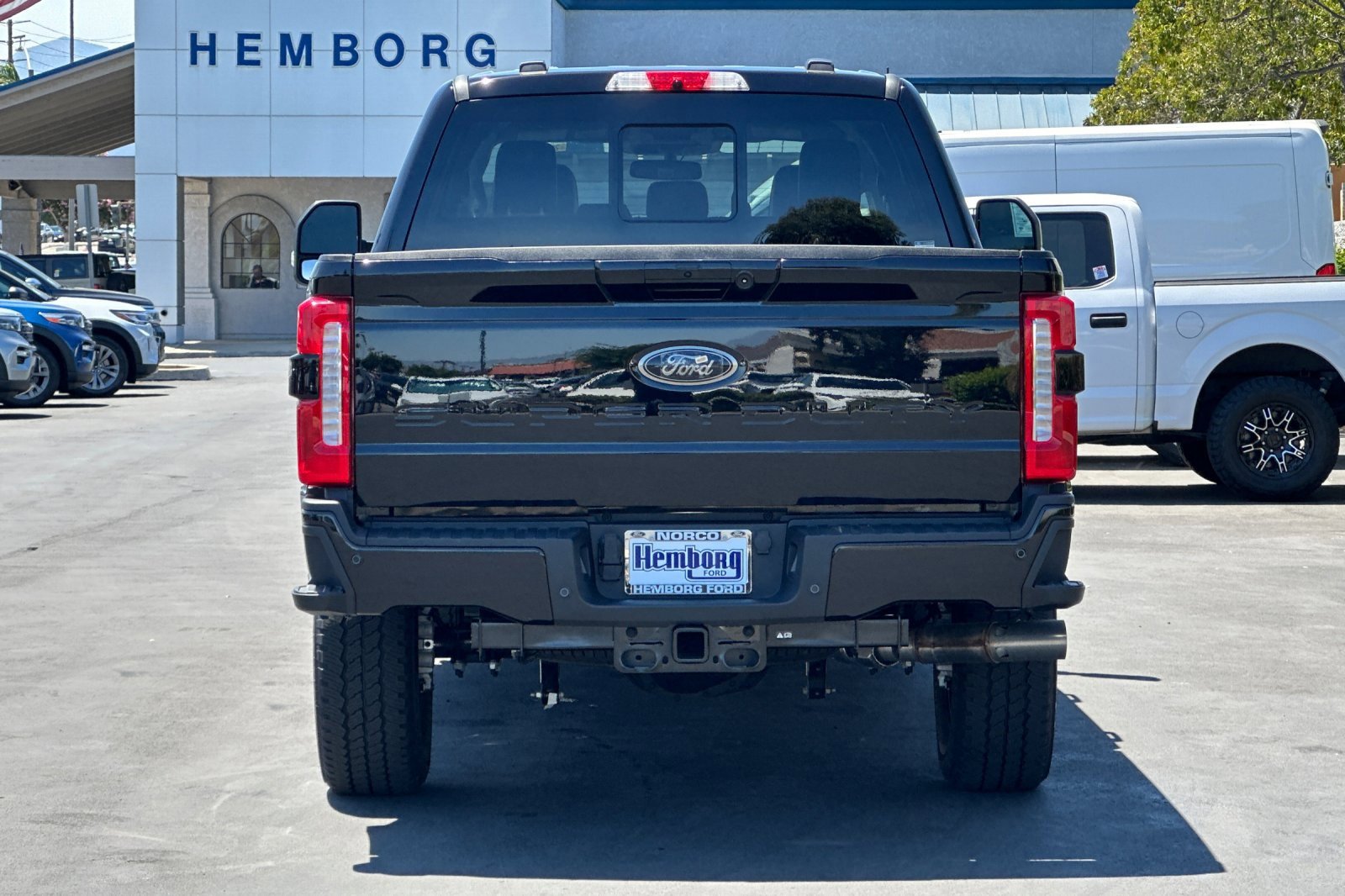 New 2025 Ford F250 Lariat w/ Lariat Ultimate Package image 5