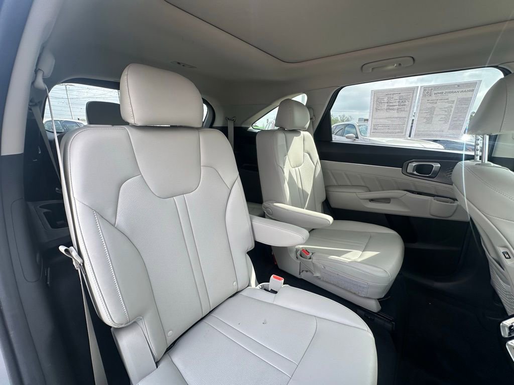 Used 2022 Kia Sorento SX FWD image 28
