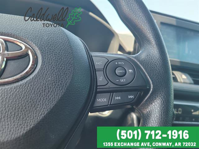 Used 2019 Toyota RAV4 XLE FWD image 14