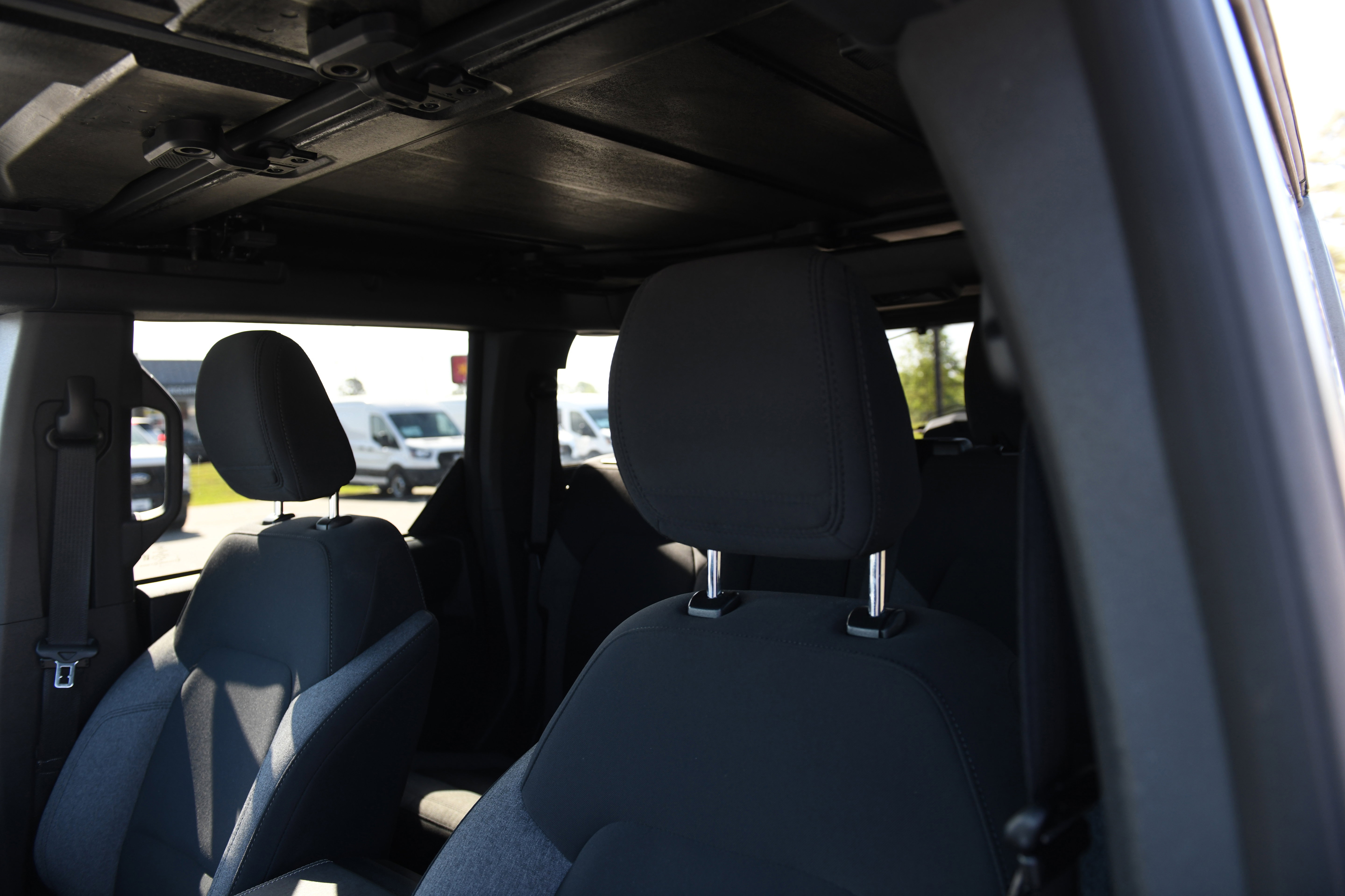 Used 2025 Ford Bronco Big Bend image 16