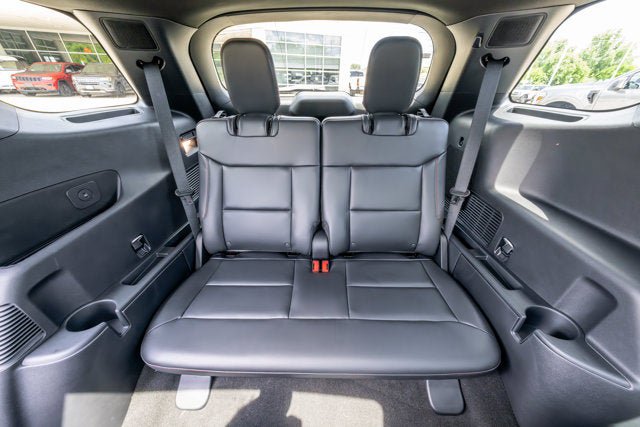 New 2026 Ford Explorer ST-Line AWD/4WD image 13