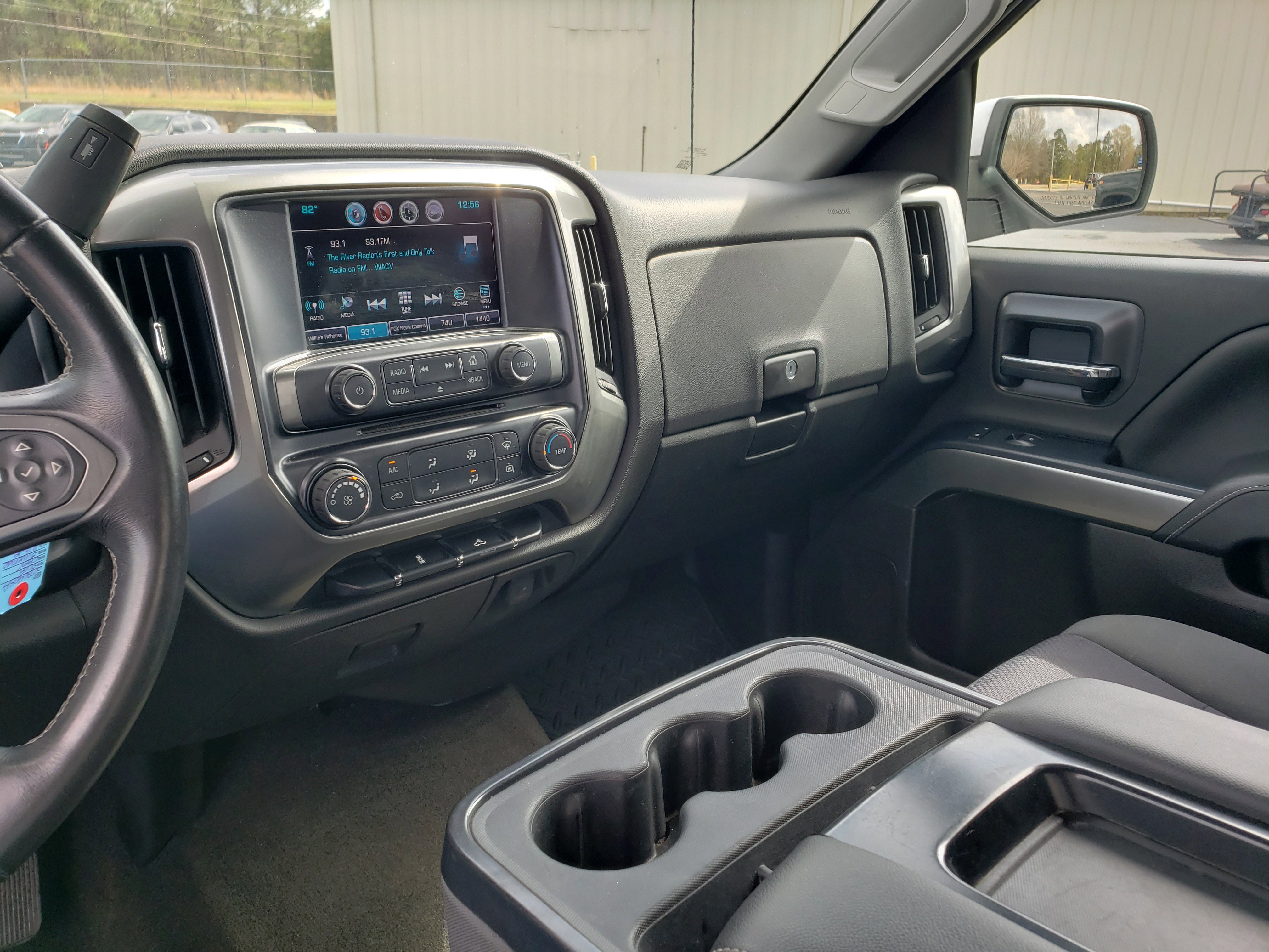 Used 2018 Chevrolet Silverado 1500 LT image 6
