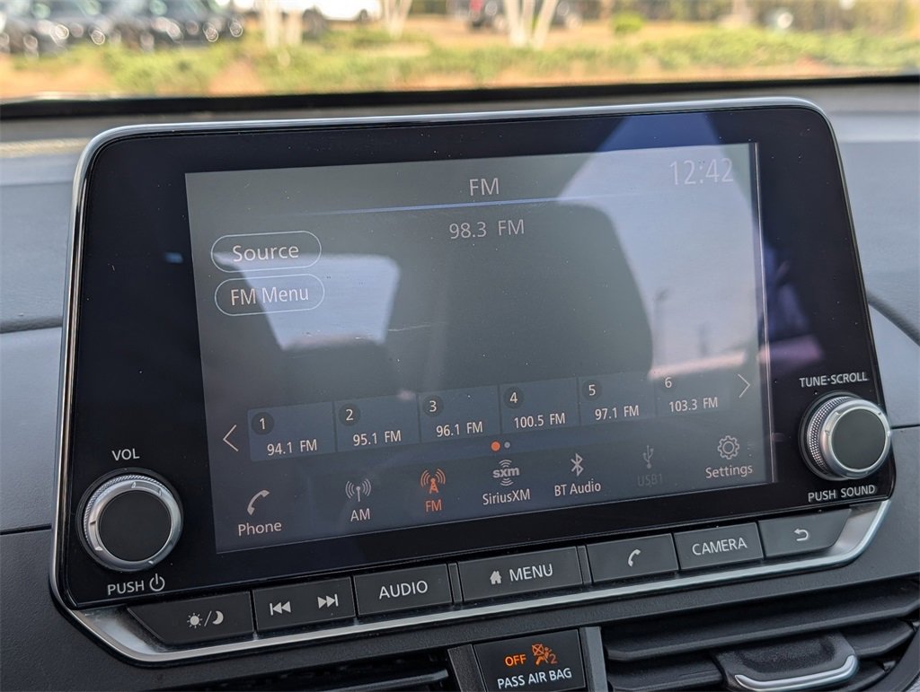 Used 2024 Nissan Altima 2.5 SR image 12