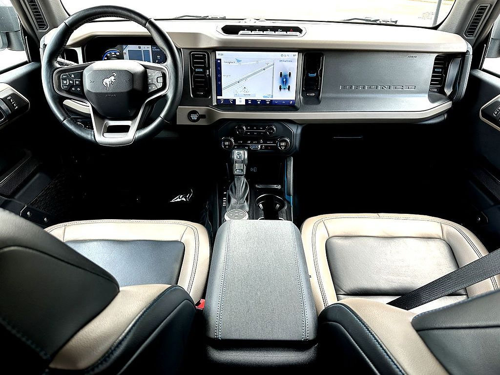 Used 2024 Ford Bronco Wildtrak AWD/4WD image 26