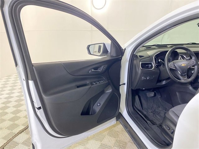 Used 2024 Chevrolet Equinox LT w/ LPO, Floor Liner Package image 27