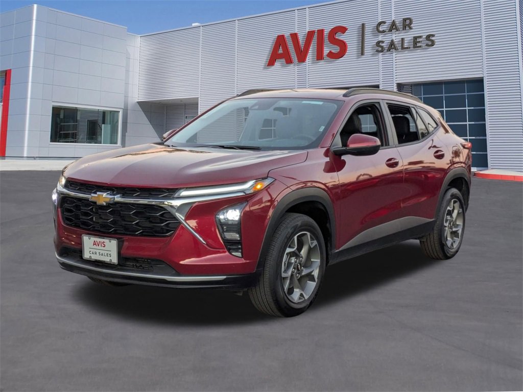 Used 2025 Chevrolet Trax LT w/ LT Convenience Package