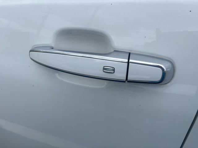 Used 2021 GMC Acadia Denali w/ Denali Ultimate Package AWD/4WD image 4