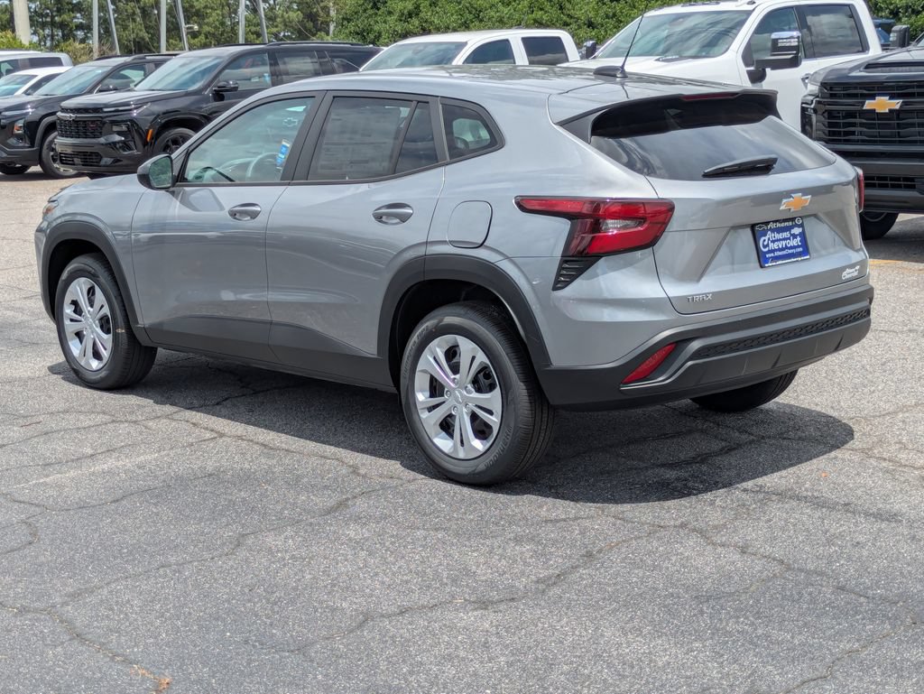 New 2026 Chevrolet Trax LT FWD image 6