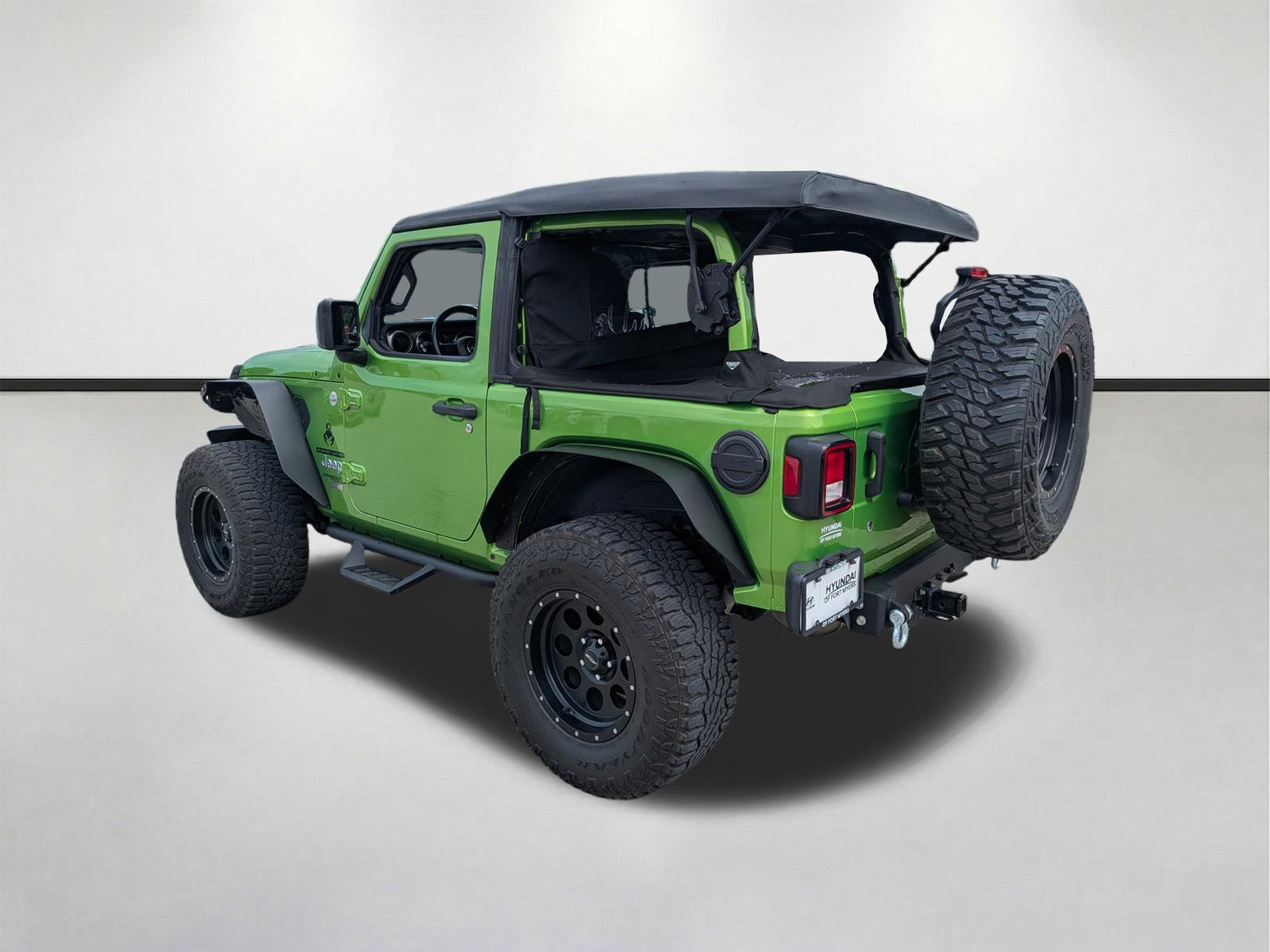 Used 2018 Jeep Wrangler Sport AWD/4WD image 5