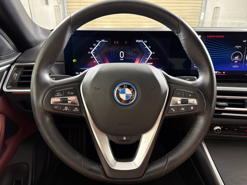 Used 2023 BMW i4 eDrive40 RWD image 14