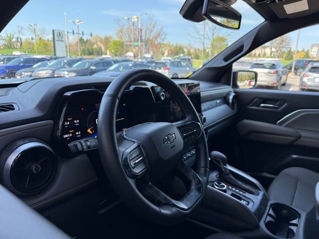 Used 2024 Chevrolet Colorado ZR2 w/ ZR2 Convenience Package III AWD/4WD image 6