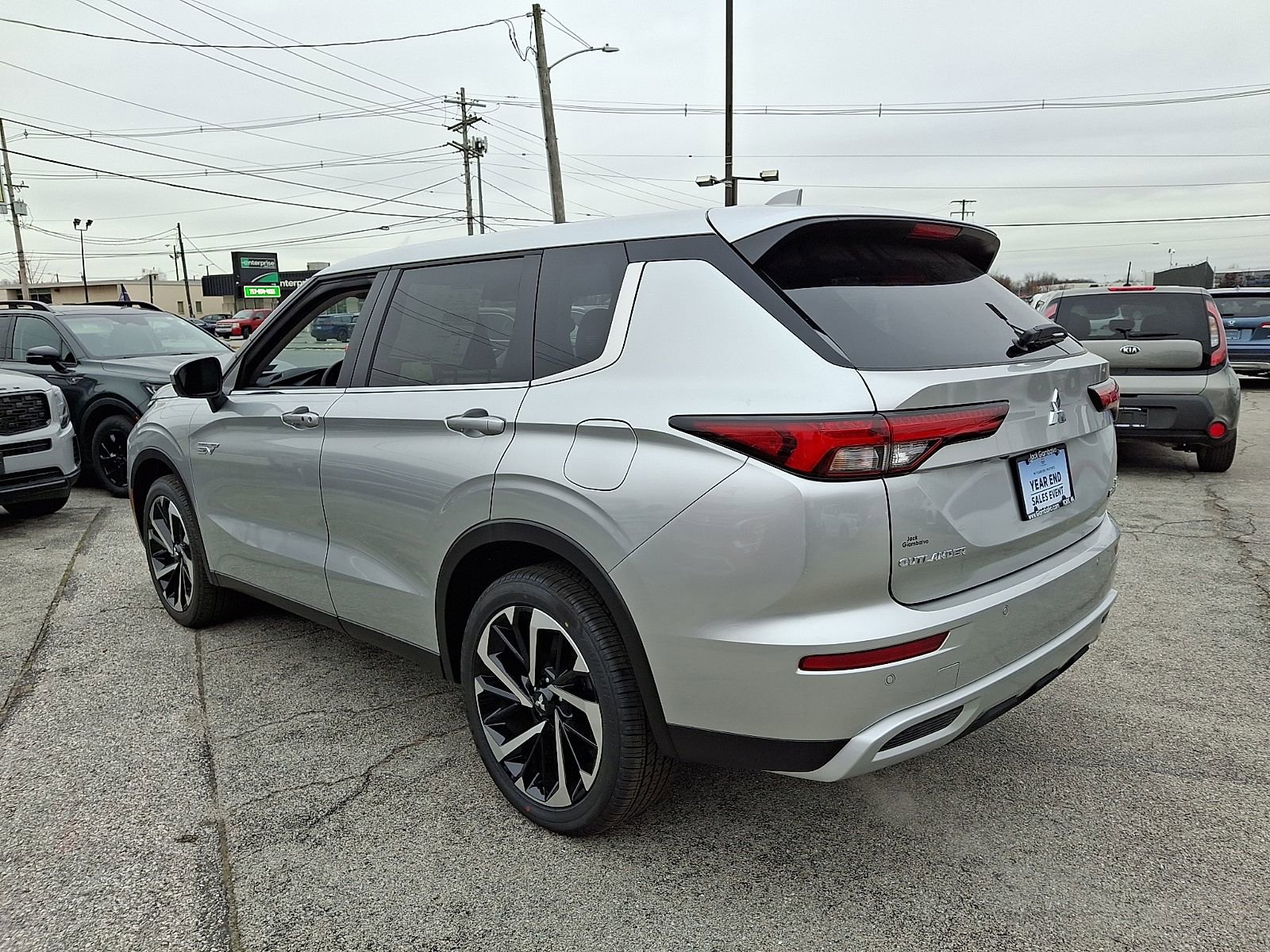 New 2025 Mitsubishi Outlander SE AWD/4WD image 6
