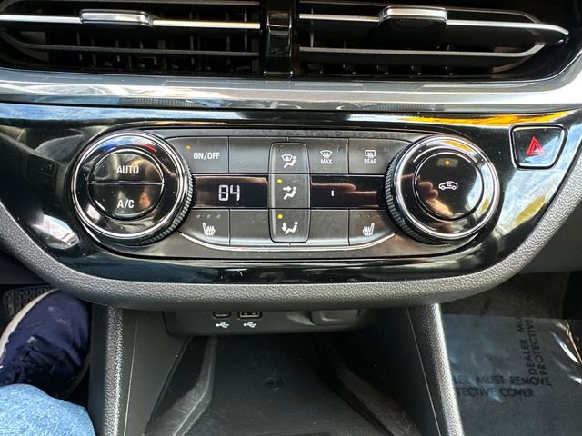 Used 2025 Buick Envista Sport Touring w/ Convenience II Package image 35