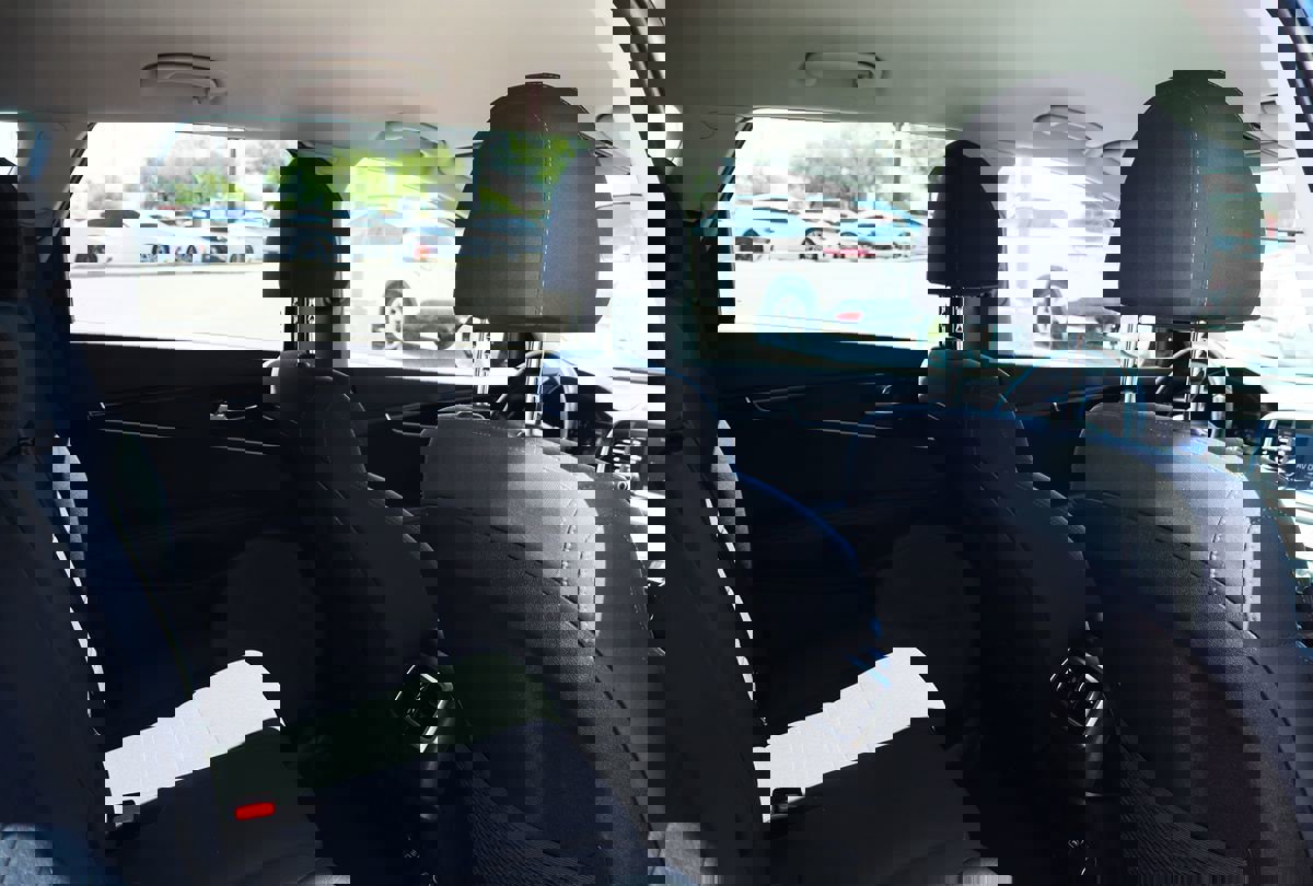 Used 2019 Kia Sorento S image 28