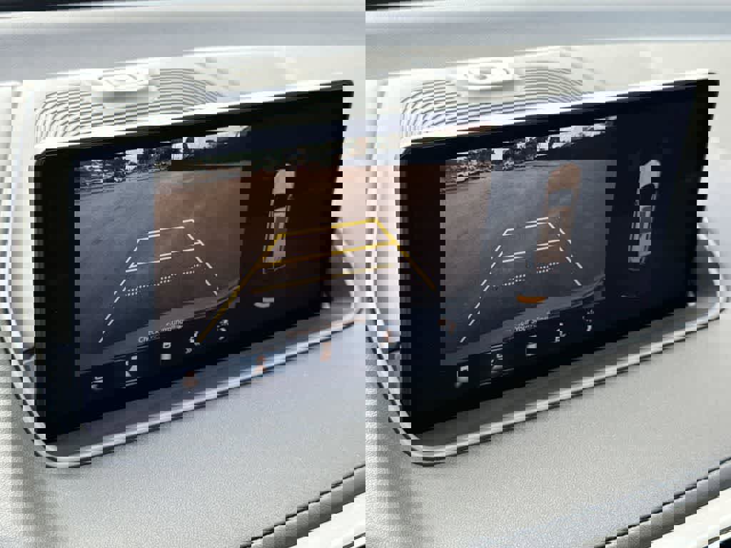 Used 2023 Acura MDX FWD w/ Technology Package image 19