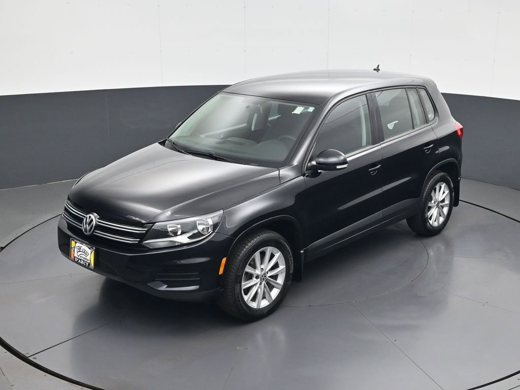 Used 2017 Volkswagen Tiguan Limited w/ Alloy Wheels Package image 13