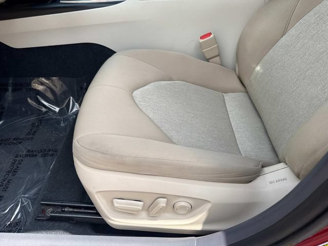 Used 2022 Toyota Camry LE FWD image 22