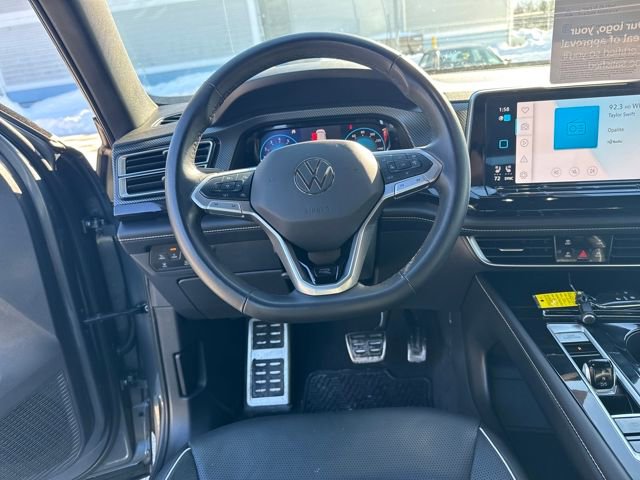 Certified 2025 Volkswagen Atlas Cross Sport SEL Premium R-Line image 17
