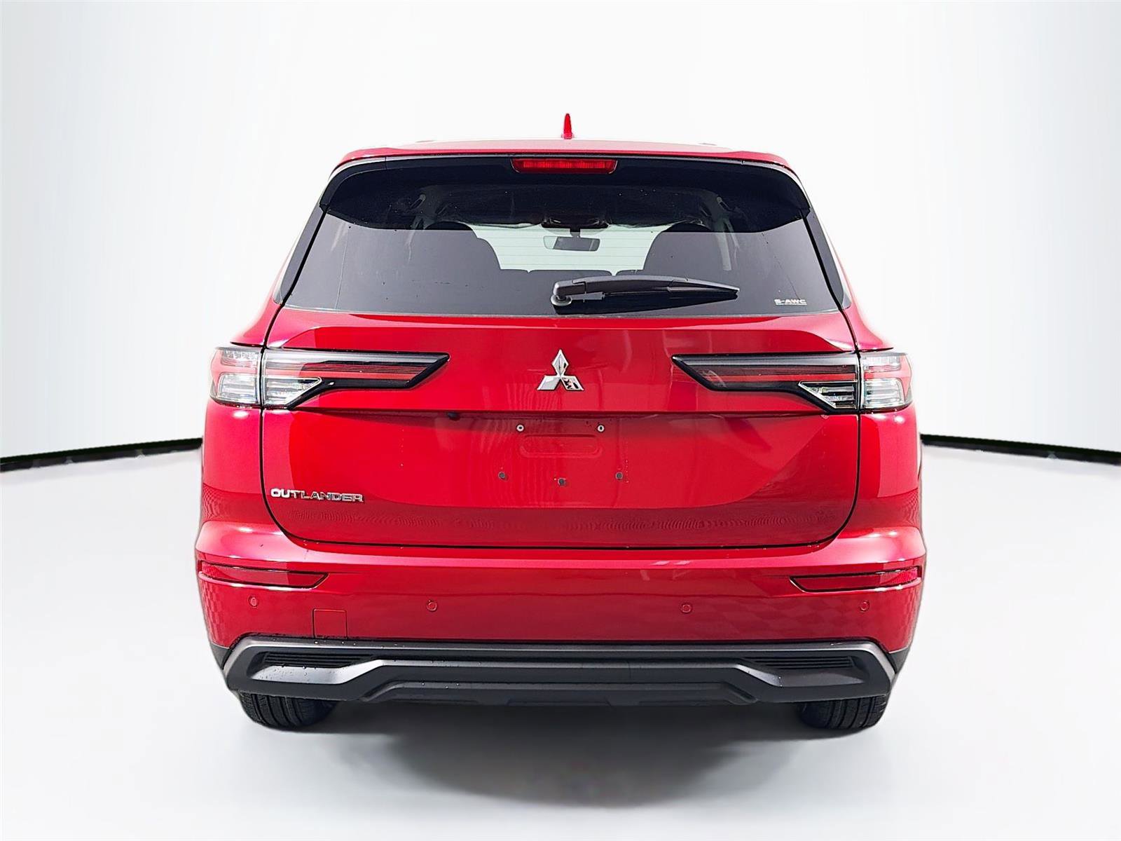 New 2026 Mitsubishi Outlander ES image 6