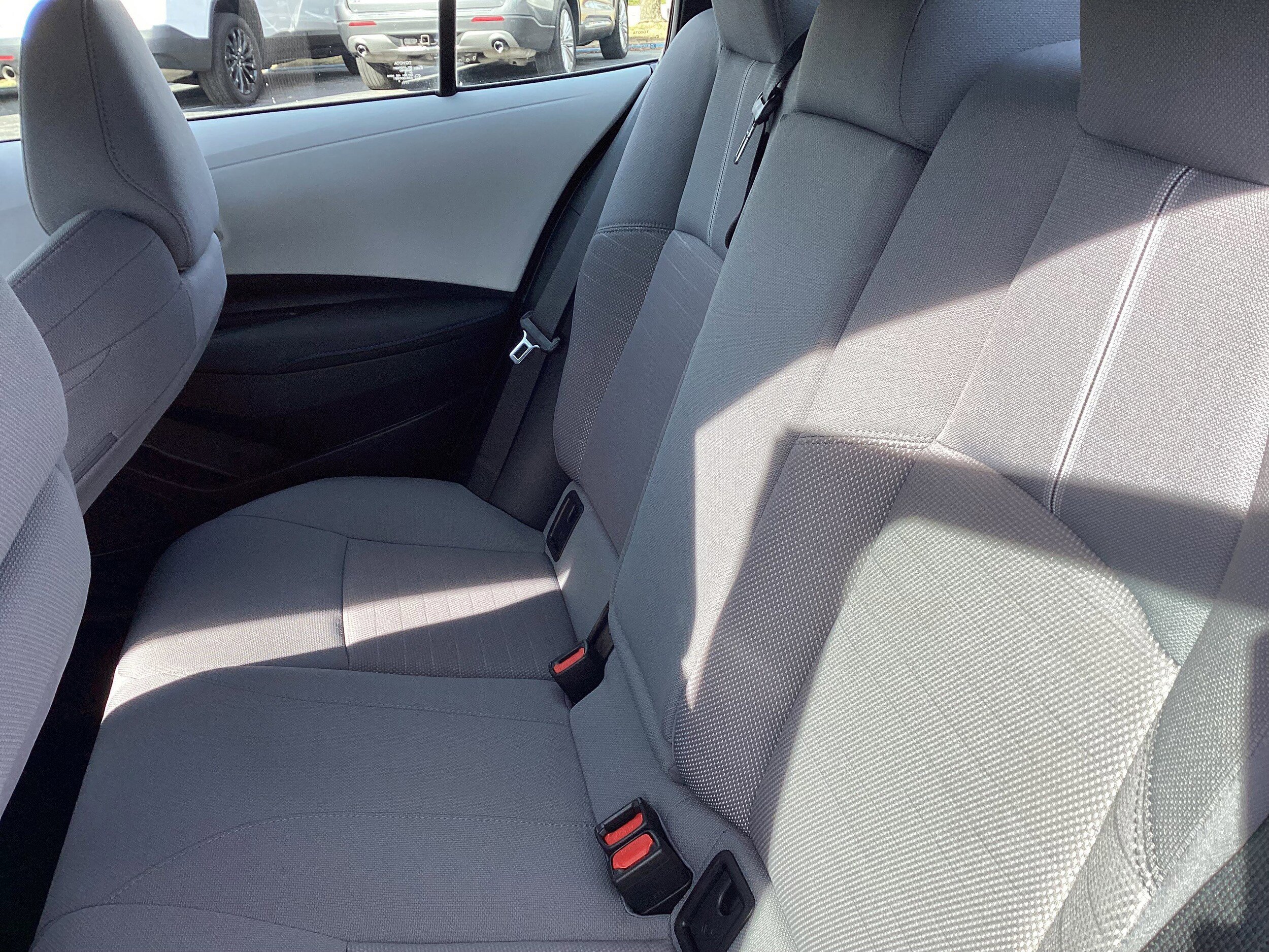Used 2022 Toyota Corolla SE FWD image 13
