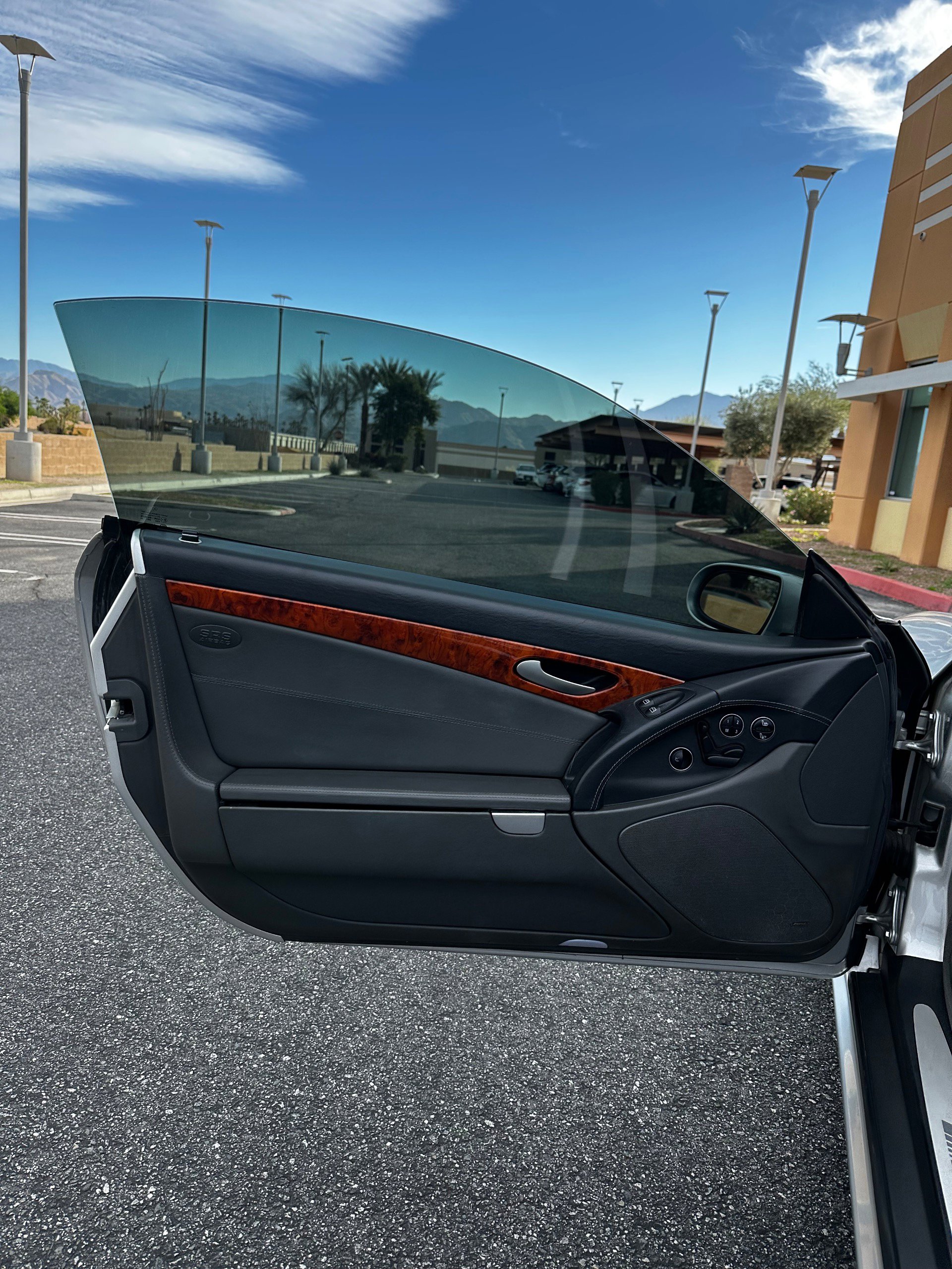 Used 2005 Mercedes-Benz SL 65 AMG image 32