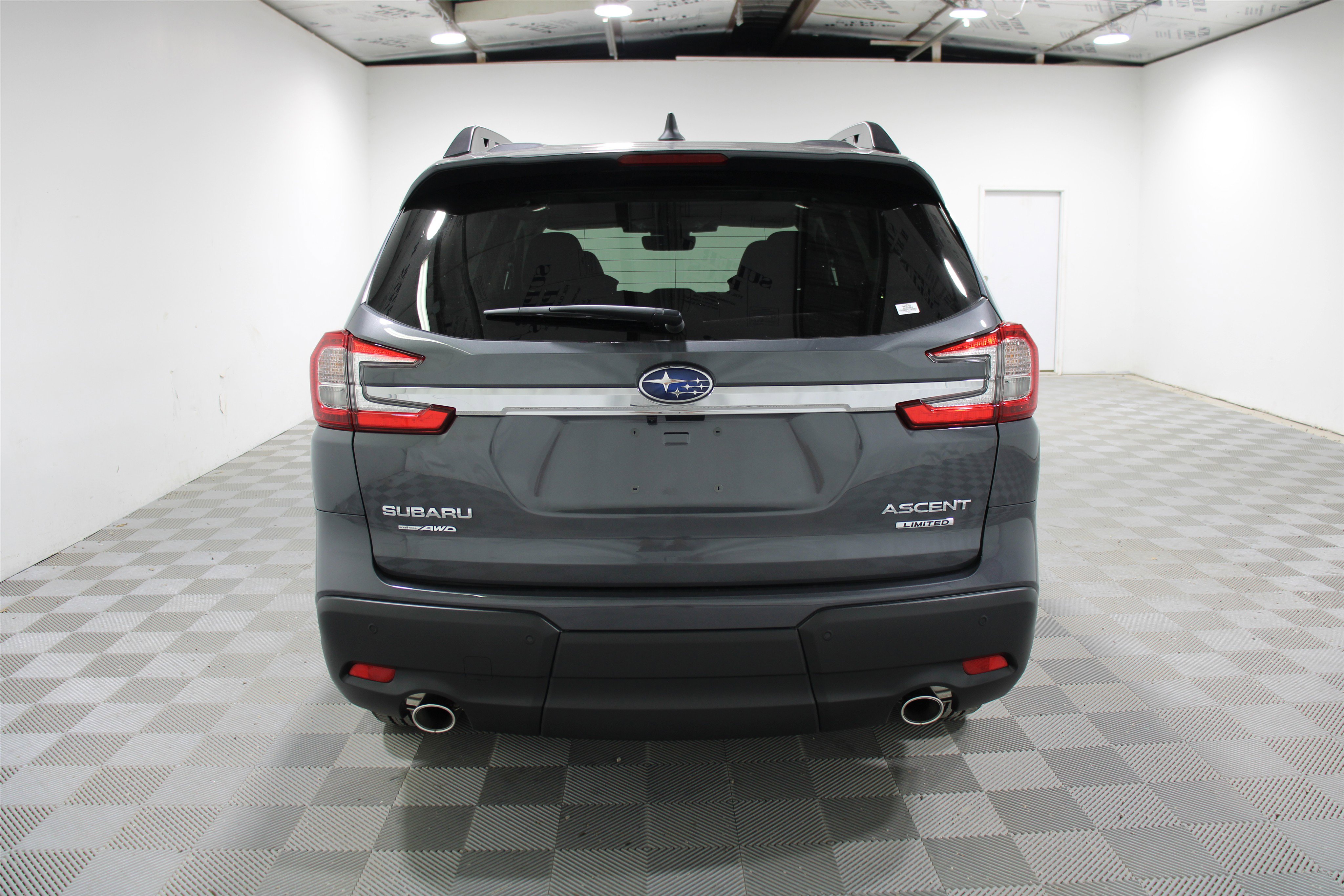 New 2025 Subaru Ascent Limited image 33