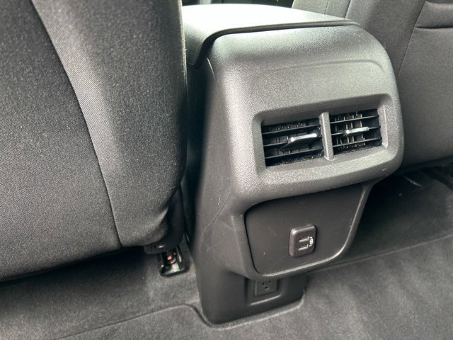 Used 2023 Chevrolet Equinox LT AWD/4WD image 20