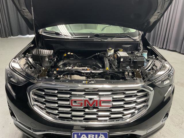 Used 2019 GMC Terrain Denali w/ Advanced Safety Package image 16