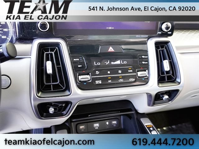 Certified 2023 Kia Sorento EX FWD image 28
