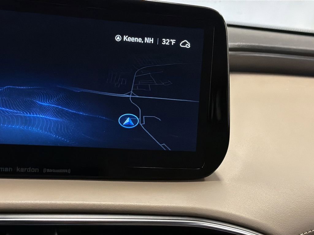 Used 2023 Hyundai Santa Fe SEL w/ Premium Package image 16