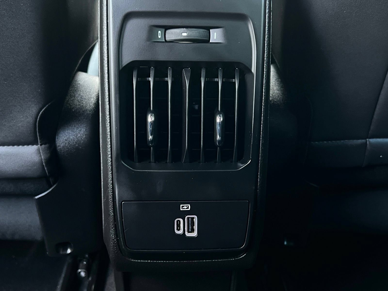 Used 2024 Dodge Hornet R/T AWD/4WD image 23